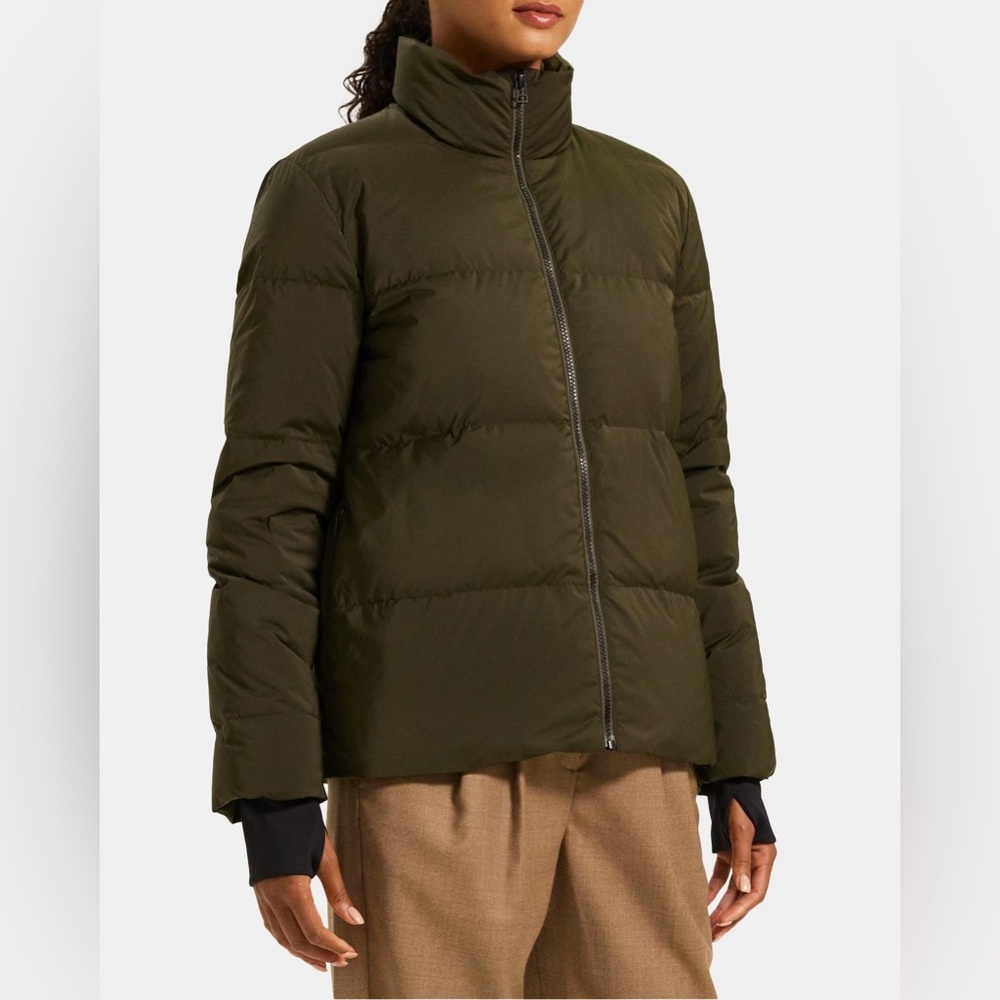 THEORY Puffer Jacket